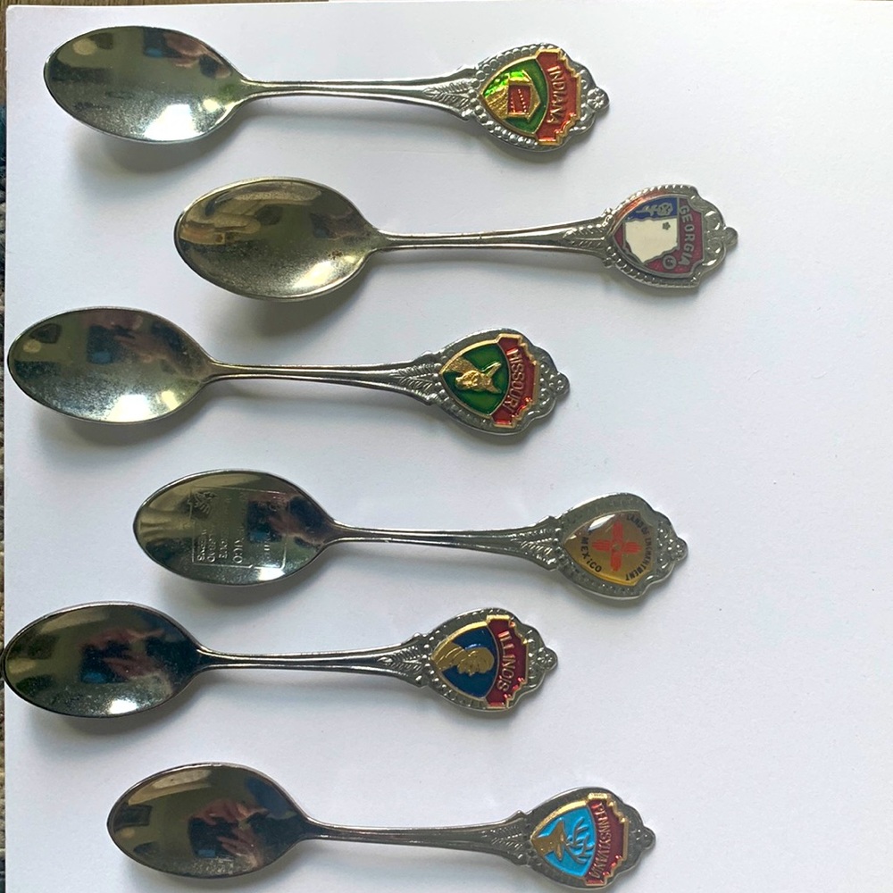 Lot of 20 collectible spoons from various states & spots in the USA and Canada.